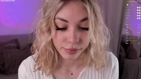 leilalafleur_ online show from March 28, 4:25 am