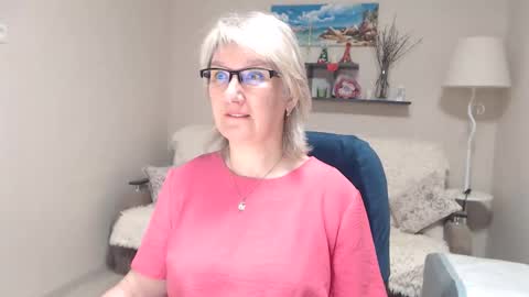 Leila Kinky online show from April 24, 4:14 am