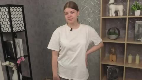 Amelia online show from May 13, 3:43 pm