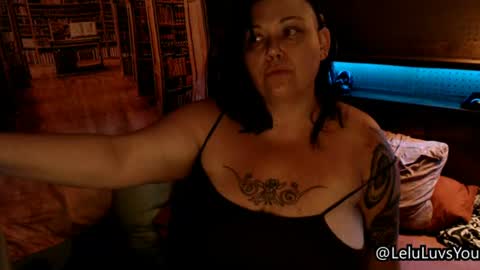 Lelu Fallas online show from June 22, 7:27 am