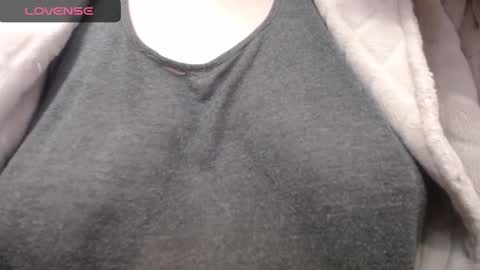 lenagolden online show from January 6, 2:14 pm