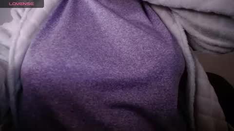 lenagolden online show from March 24, 2:12 pm