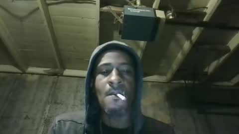 leo199984 online show from April 4, 3:35 am