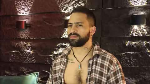 Leo  Diaz online show from November 6, 2:03 am