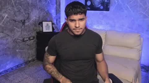 Leo independent model online show from November 25, 12:31 am