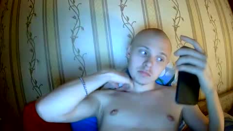 leo_timm online show from May 12, 10:41 pm