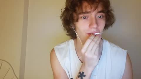 Leon online show from April 17, 10:01 pm