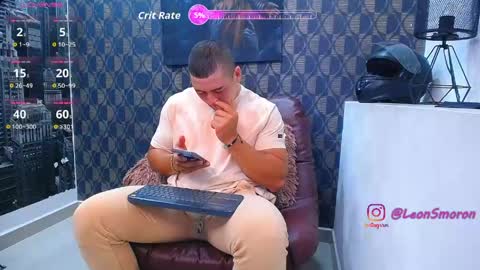 Leon Smoron online show from April 21, 3:24 am