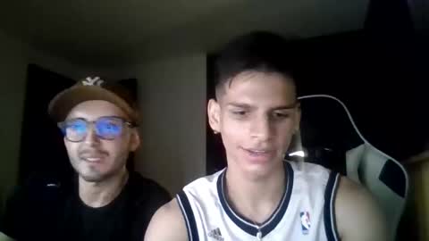 Snapshot of leonandresough chatting on October 25, 11:05 pm leonandresough online show from October 25, 11:05 pm