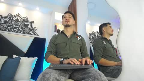 leonardo online show from April 12, 12:42 pm