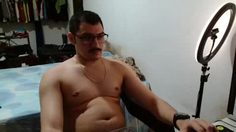 leonino231 online show from April 18, 11:38 pm