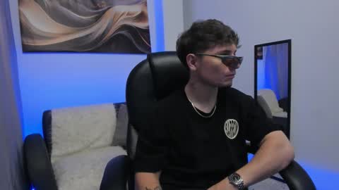 Leo  online show from March 7, 5:51 am