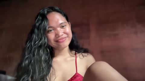 Jenn online show from January 15, 4:10 am