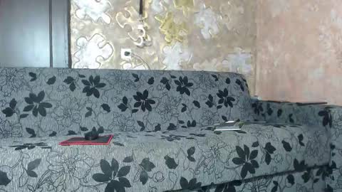 leoroman online show from December 2, 9:51 am