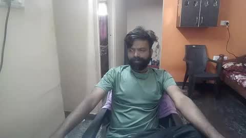 Leo online show from December 13, 9:57 am