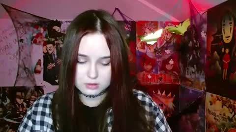 Snapshot of leraaa72 chatting on October 23, 6:15 am little secret online show from October 23, 6:15 am