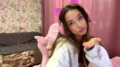 Lesya online show from April 10, 10:25 pm