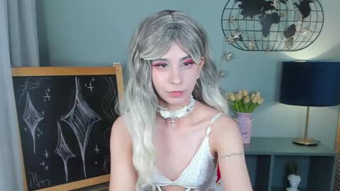 Eveline online show from April 22, 3:02 am