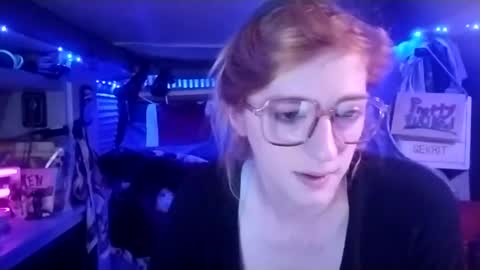 LesleyGumGrass- The Boring Trans girl online show from March 11, 12:22 am