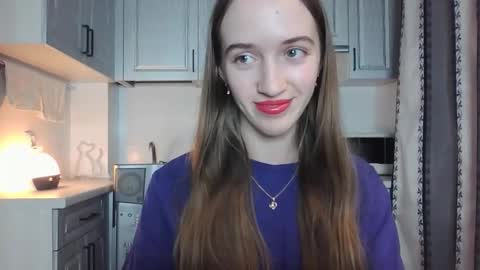 Snapshot of leslie_my_lovee chatting on September 29, 7:13 pm  LESLIE   online show from September 29, 7:13 pm