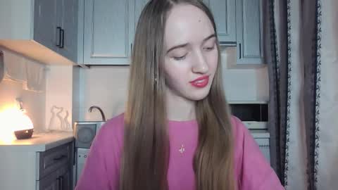 Snapshot of leslie_my_lovee chatting on October 4, 9:34 pm  LESLIE   online show from October 4, 9:34 pm