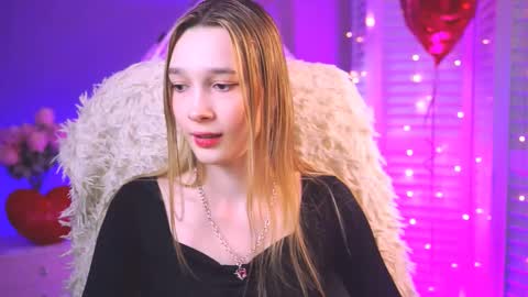 Leslie  next stream in - 29 november 1600 UTC0000 online show from February 22, 6:30 pm