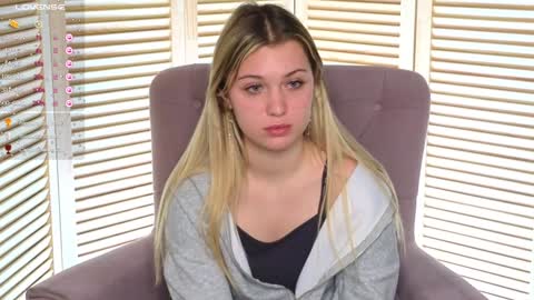 Erin Open for long and cool pvts 3 online show from December 1, 4:32 pm