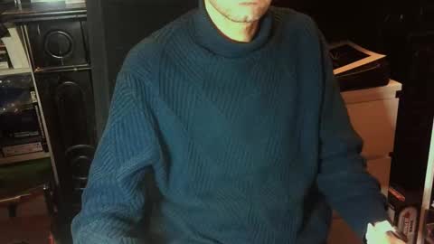 Vampiro Diurno online show from November 23, 4:05 pm