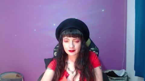 lestatdlion online show from December 17, 10:54 pm