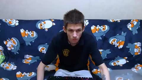 lester_broo online show from June 4, 3:01 am