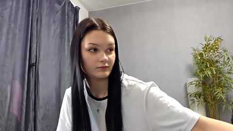 Sarah online show from July 10, 8:08 am