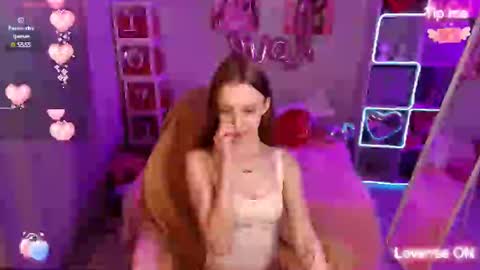 Snapshot of lesyahayes chatting on February 13, 5:11 pm Lesya  online show from February 13, 5:11 pm