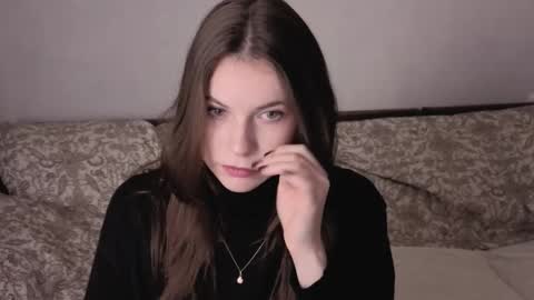 Fiona online show from November 22, 2:15 pm