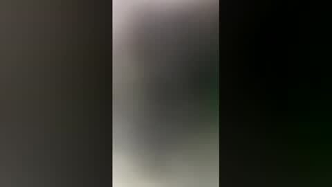 leticiabruselas online show from April 1, 1:41 pm