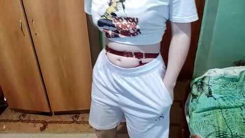 letitiaboteler online show from December 16, 1:06 pm