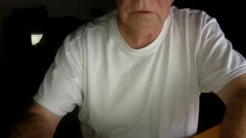 letscum2gether0 online show from December 11, 3:13 am