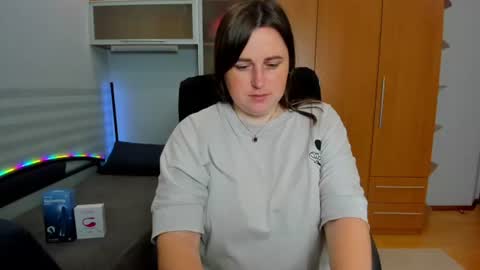 Naomi online show from July 23, 6:33 am