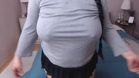 Mary online show from November 18, 5:27 pm