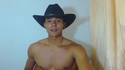 i  am lewis ly EDUARDO MEMDOZA15 online show from June 16, 7:18 pm