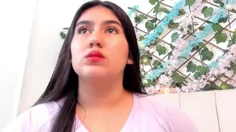 Snapshot of lexi_bloom chatting on October 16, 10:37 am Gabrielle online show from October 16, 10:37 am