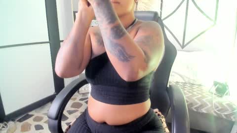 Lexi Adams  online show from April 17, 12:29 pm