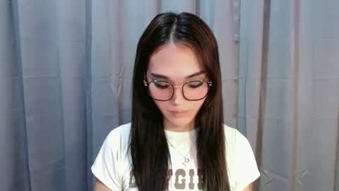 lexibabe_ online show from April 23, 10:55 pm