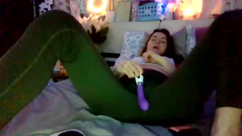 lexiel0veswood online show from November 30, 8:27 pm