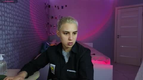 Sexy Lexie online show from February 12, 11:36 am