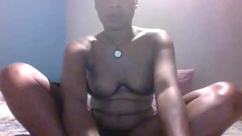 lexieroyal690 online show from February 14, 2:28 am