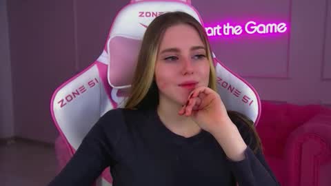 Lexi online show from November 28, 6:21 am