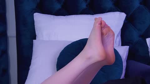 Lexi online show from March 12, 6:50 am