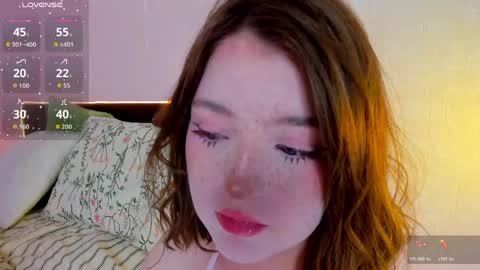 lexi miu online show from April 22, 7:43 pm