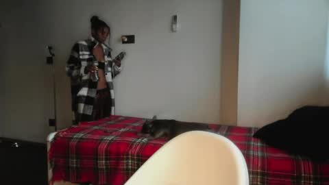 LEXY - Independent account online show from April 23, 12:29 pm