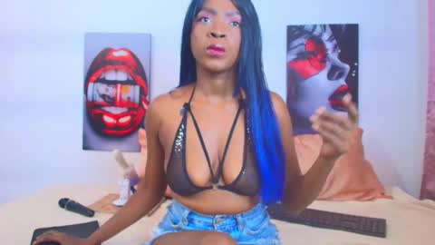 lexy  presly online show from February 3, 6:33 am